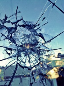 glass_broken_break